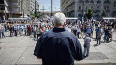 «Τελετή» προπαγάνδισης των επιδιώξεων της εργοδοσίας και «ταξικής συνεργασίας»