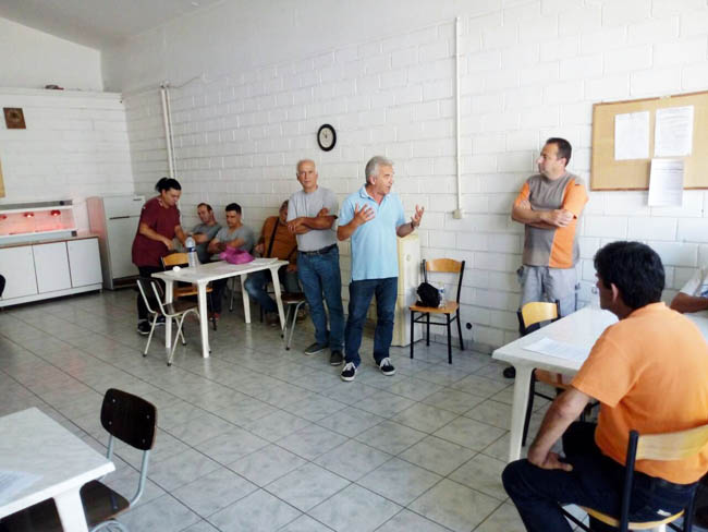 Περιοδεία του ΚΚΕ σε εργοστάσια