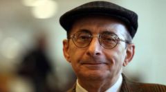 Οι στίχοι του Μάνου Ελευθερίου ζυμώθηκαν με το χτυποκάρδι του απλού ανθρώπου