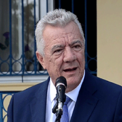   Σκληρή απάντηση Γκυρίνη σε Χαλκίδη: «Η ανικανότητα του είναι γνωστή σε όλους»