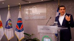 Νέα επικοινωνιακή φιέστα πάνω στα αποκαΐδια με την αναδιοργάνωση της γγ Πολιτικής Προστασίας