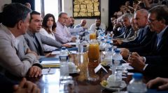 ΣΥΝΑΝΤΗΣΗ ΤΟΥ ΑΛ. ΤΣΙΠΡΑ ΜΕ ΦΟΡΕΙΣ ΤΗΣ Β. ΕΛΛΑΔΑΣ