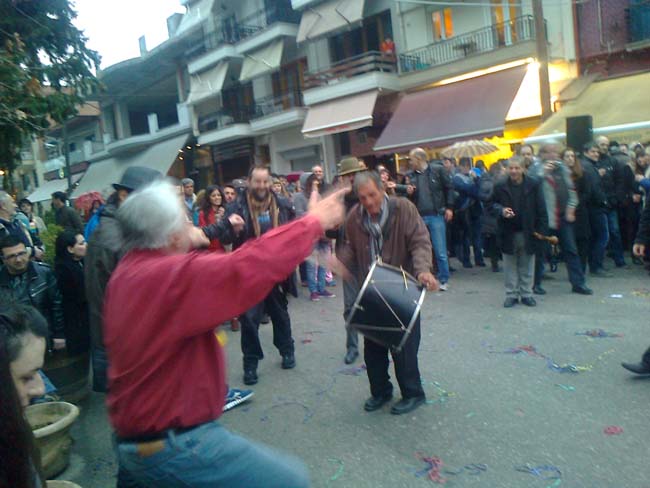 Η …φτώχεια θέλει καλοπέραση αλλά…