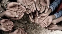 Δισεκατομμύρια άνθρωποι με λιγότερα από 5,5 δολάρια τη μέρα!