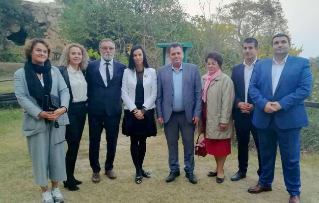 Στα βήματα του Μεγάλου Αλεξάνδρου στην Ημαθία, ξενάγησε εκπροσώπους  πέντε ρουμανικών νομών, ο αντιπεριφερειάρχης, Κώστας Καλαϊτζίδης
