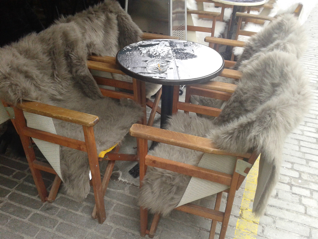 Πίνοντας καφέ με φλοκάτη…