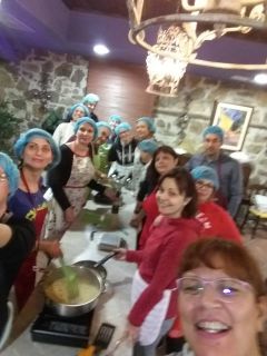 Νάουσα: Γευστικές Περιπλανήσεις στη Μεσόγειο