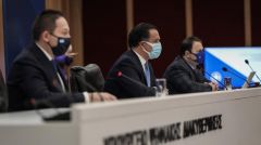 ΚΥΒΕΡΝΗΣΗ ΝΔ: Ανακοίνωσε τα μέτρα που θα ισχύσουν ενόψει των εορτών και έκανε «μπαλάκι» τις ευθύνες