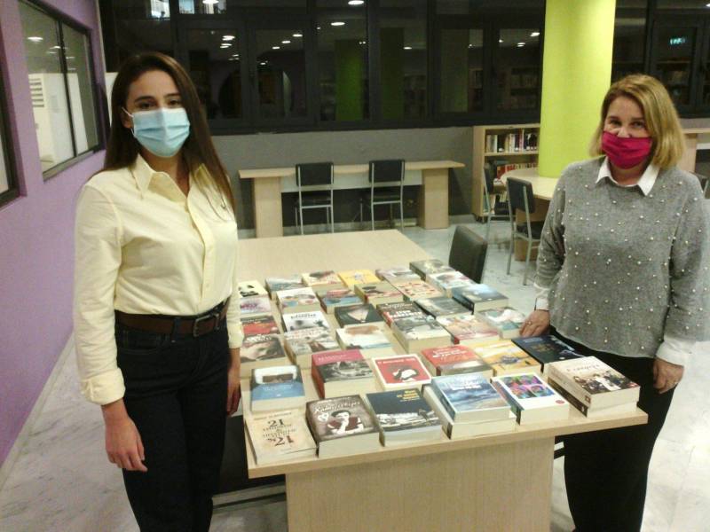 Δωρεά 40 βιβλίων στην Δημοτική Βιβλιοθήκη Αλεξάνδρειας