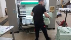 ΠΑΜΕ: Δύο ώρες δουλειάς χάρισμα δίνει στους εργοδότες η ερμηνευτική εγκύκλιος του νόμου Χατζηδάκη