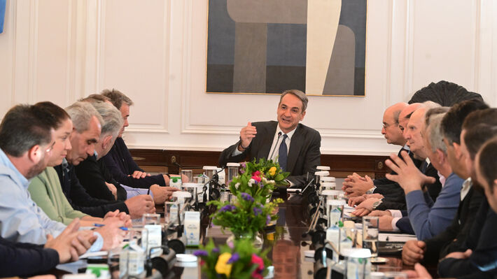 Άλλη μια καταγγελία επιβεβαιώνει ότι ο πρωθυπουργός συναντήθηκε με «πρόθυμους» που εκπροσωπούν μόνο τον εαυτό τους!