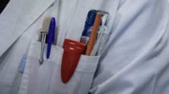 Απαράδεκτη τροπολογία του υπουργείου Υγείας: Ενεργοποιείται ο «κόφτης» της πρόσβασης στο δημόσιο σύστημα Υγείας