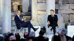 Επίσκεψη Μακρόν στην Ελλάδα: «Υπαρξιακής σημασίας» αποφάσεις για την ενίσχυση της πολεμικής εμπλοκής