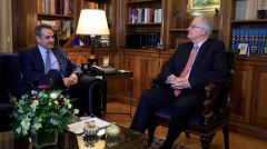 Συνάντηση Μητσοτάκη και Τασούλα: «Διαφήμιση» της αντιλαϊκής πολιτικής και των συμφωνιών μεγαλύτερης εμπλοκής στους ιμπεριαλιστικούς ανταγωνισμούς και πολέμους