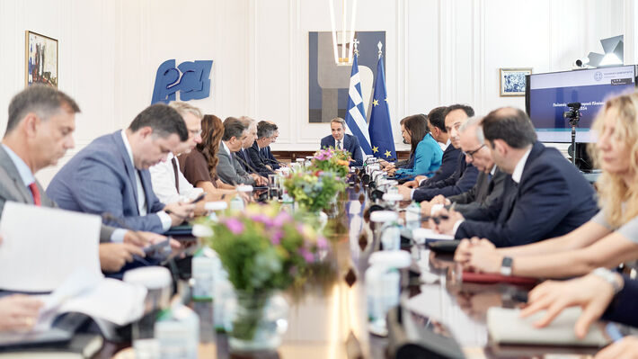 Κυβερνητικό Συμβούλιο Οικονομικής Πολιτικής: Στο επίκεντρο τα επόμενα «πακέτα» για τους ομίλους