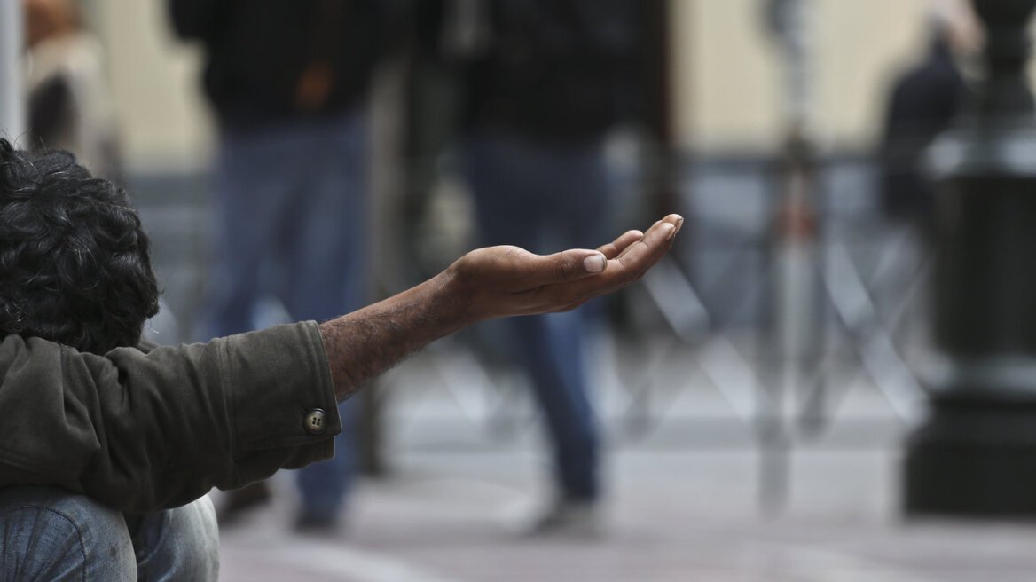 ΕΚΘΕΣΗ ΕΥΡΩΠΑΪΚΗΣ ΕΠΙΤΡΟΠΗΣ: Καθήλωση μισθών και σύγκλιση με τους κατώτατους