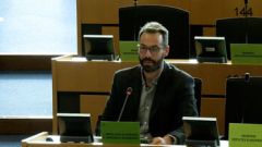 Ευρωκοινοβουλευτική Ομάδα του ΚΚΕ: Οι οδηγίες της ΕΕ και οι κατευθύνσεις της ΕΚΤ προς όφελος των ομίλων είναι υπεύθυνες για το ξεσπίτωμα χιλιάδων οικογενειών