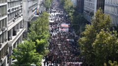 ΠΑΜΕ: Η σημερινή μέρα απέδειξε τη δύναμη του οργανωμένου λαού και της νεολαίας