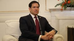 Ο Ρούμπιο εξήρε τους ενεργειακόυς σχεδιασμούς τους ελληνικής αστικής τάξης και έριξε «σπόντες» στην ΕΕ