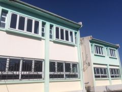 Αλλαγή κουφωμάτων σε σχολεία του  Δήμου Νάουσας